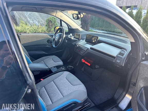 BMW i3 21 of 30