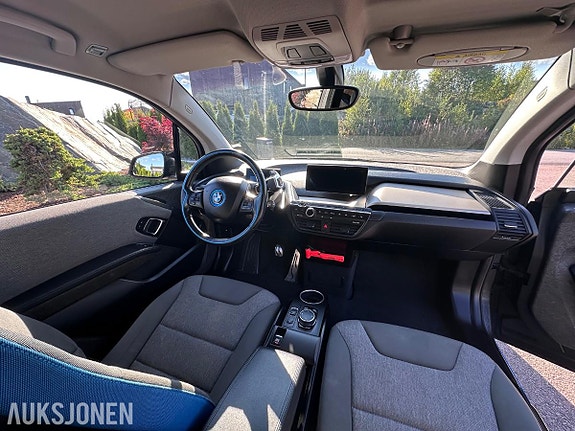 BMW i3 23 of 30