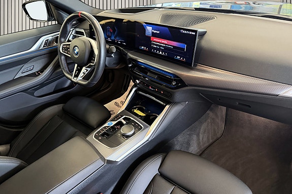 BMW i4 18 of 30