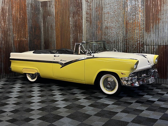 Ford Andre 4 of 30