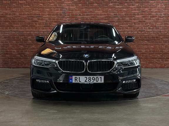 BMW 530e 3 of 30