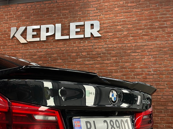 BMW 530e 9 of 30