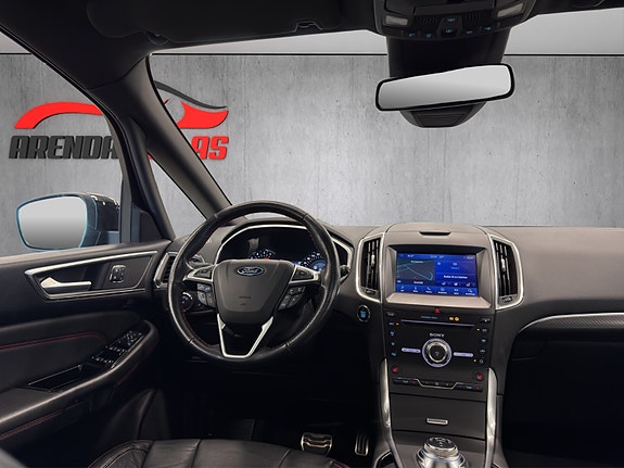 Ford S-MAX 14 of 30