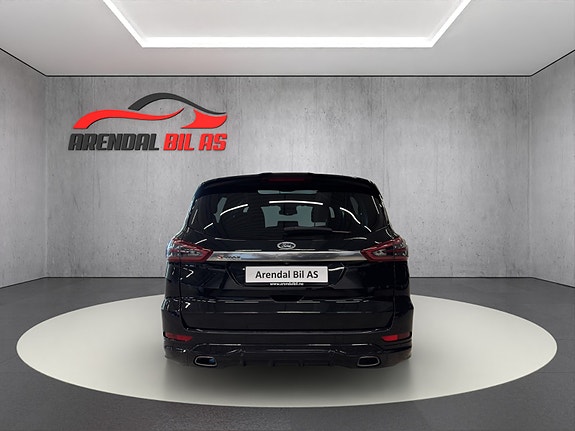 Ford S-MAX 6 of 30