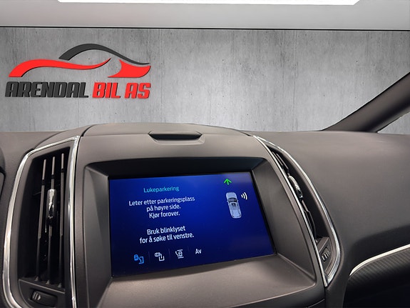 Ford S-MAX 21 of 30