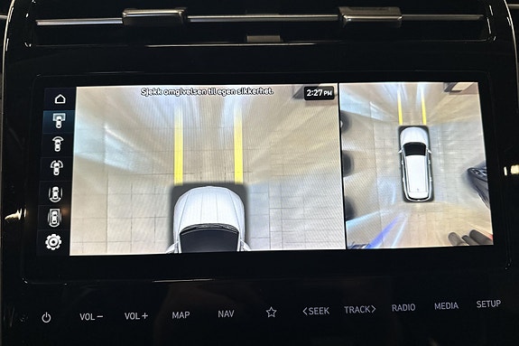 Hyundai Tucson 17 of 23