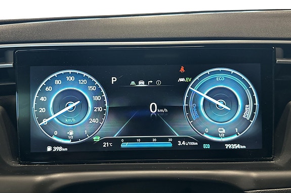 Hyundai Tucson 12 of 23