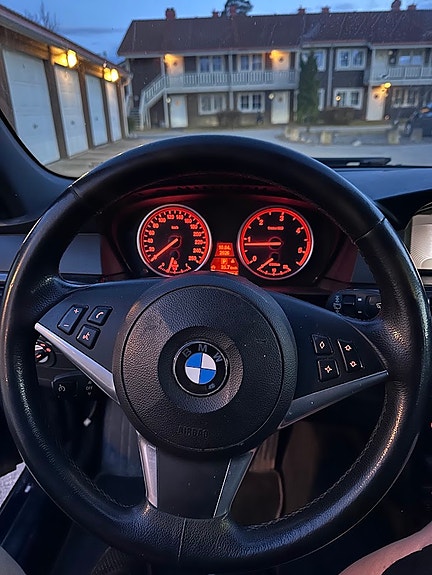 BMW 520d 6 of 15