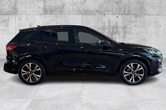 Ford Kuga 6 of 25
