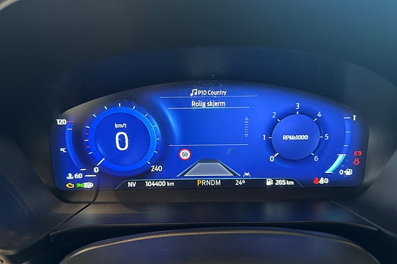 Ford Kuga 19 of 25