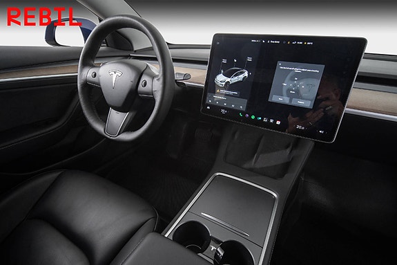 Tesla Model 3 14 of 27
