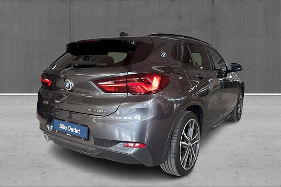 BMW X2 5 of 23