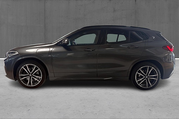 BMW X2 8 of 23