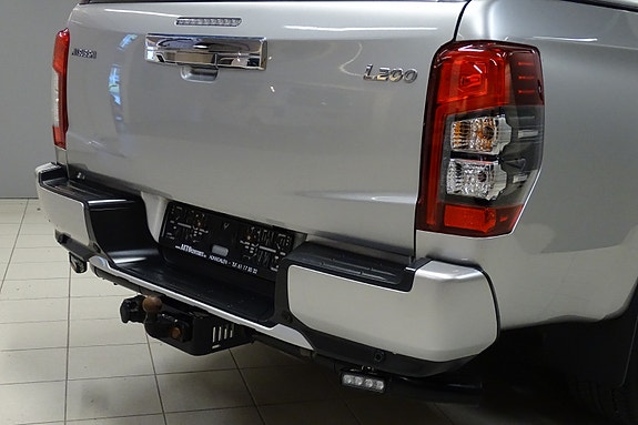 Mitsubishi L200 16 of 30