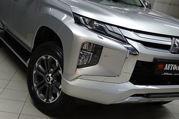 Mitsubishi L200 21 of 30