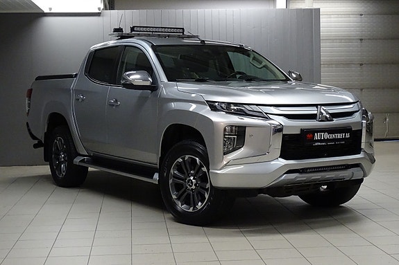 Mitsubishi L200 12 of 30
