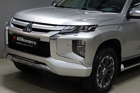 Mitsubishi L200 15 of 30