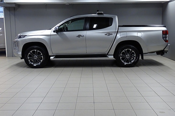 Mitsubishi L200 3 of 30