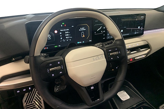 Kia EV4 9 of 30
