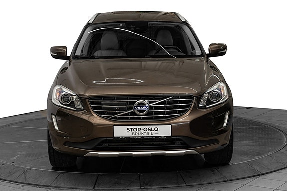 Volvo XC60 3 of 25