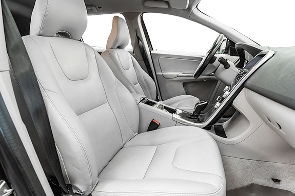 Volvo XC60 24 of 25