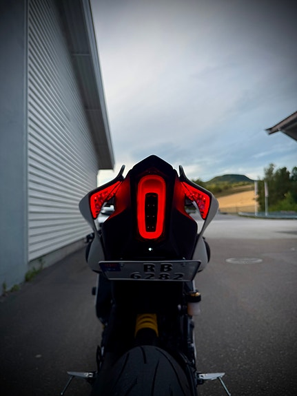 Yamaha R7 WGP l Yoshimura l TST l JD Design l PÅKOSTET! 28 of 30