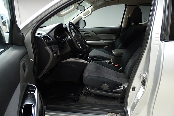 Mitsubishi L200 27 of 30