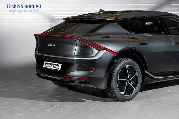Kia EV6 8 of 29