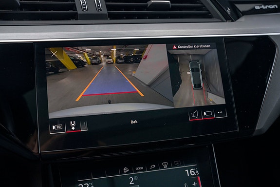Audi e-tron Sportback 16 of 28