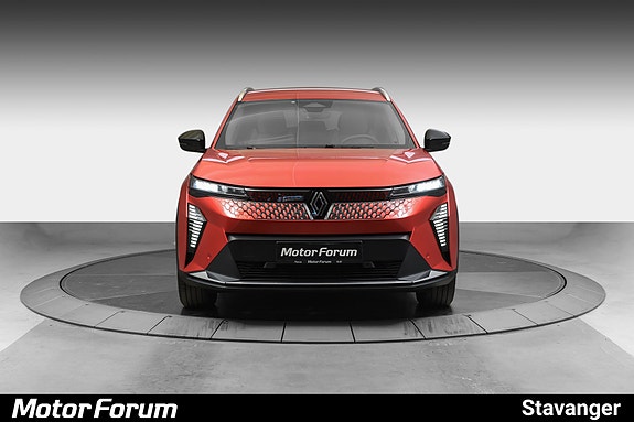Renault Scenic E-Tech 8 of 25