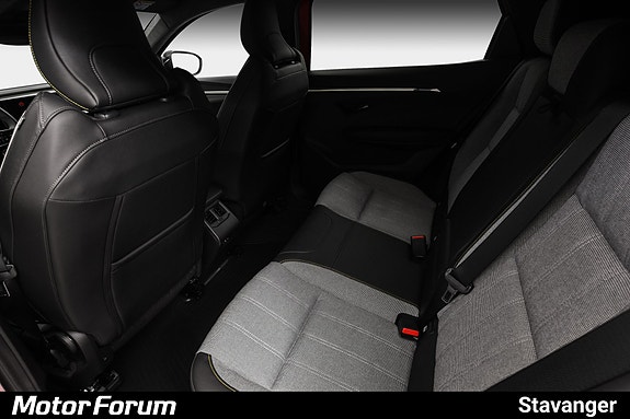 Renault Scenic E-Tech 20 of 25