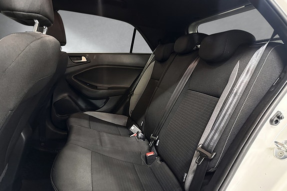 Hyundai i20 22 of 26