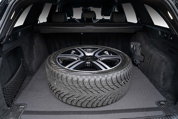Mercedes-Benz E-Klasse All-Terrain 30 of 30