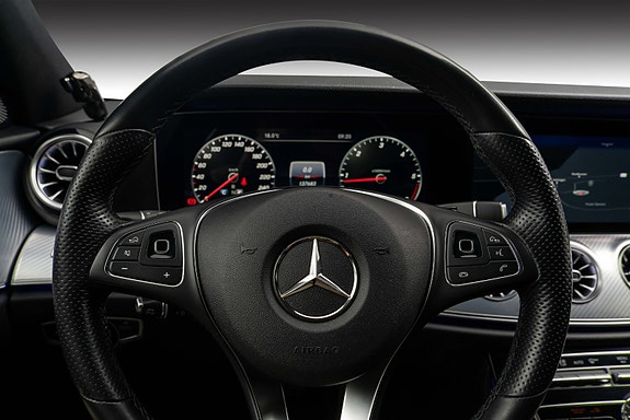 Mercedes-Benz E-Klasse All-Terrain 11 of 30