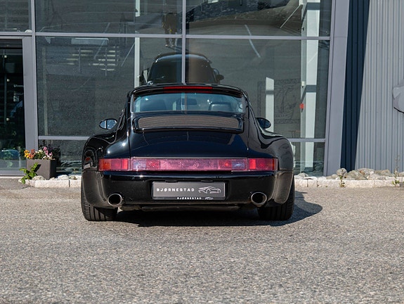 Porsche 911 12 of 30