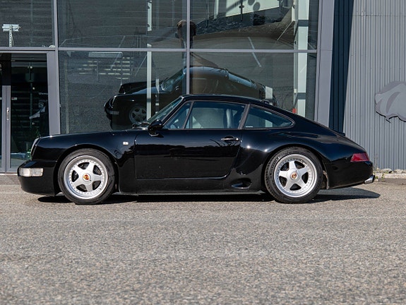 Porsche 911 4 of 30