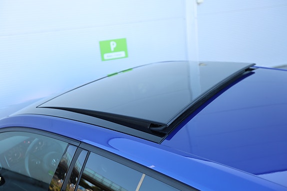 Volkswagen Golf VII 6 of 30