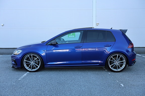 Volkswagen Golf VII 3 of 30