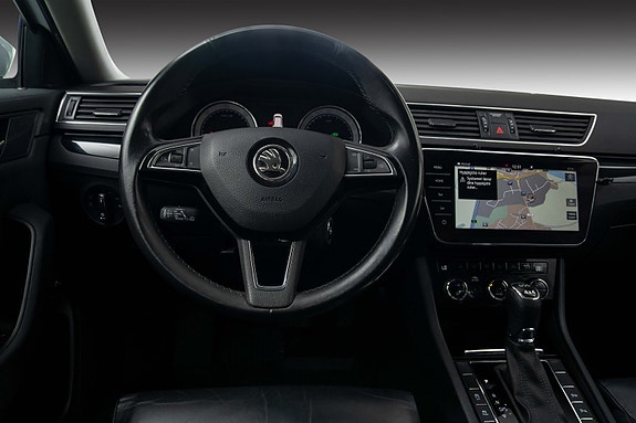 Skoda Superb 26 of 30