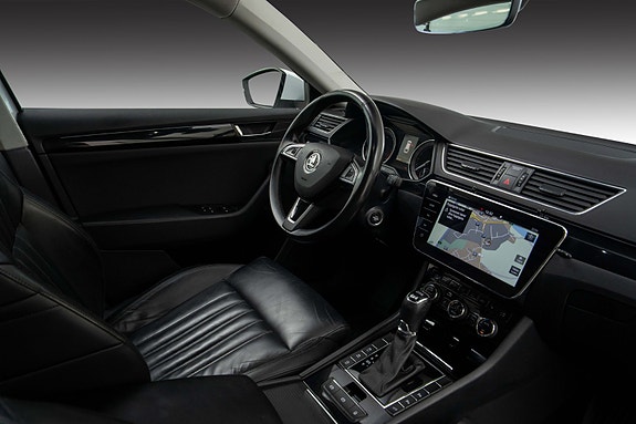 Skoda Superb 29 of 30