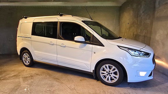 Ford Transit Connect 2 of 30