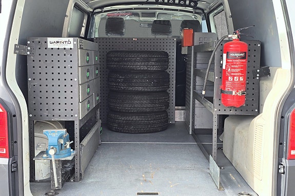Volkswagen Transporter 16 of 30