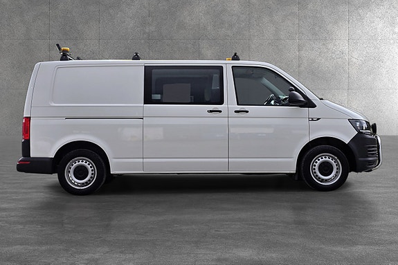 Volkswagen Transporter 9 of 30