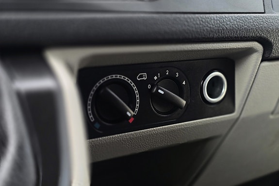 Volkswagen Transporter 30 of 30