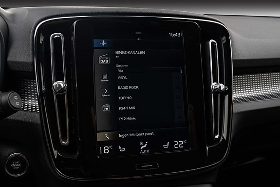 Volvo XC40 16 of 29
