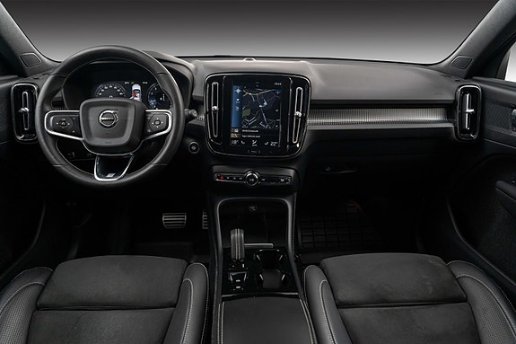 Volvo XC40 22 of 29
