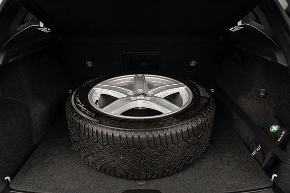 Volvo XC40 28 of 29