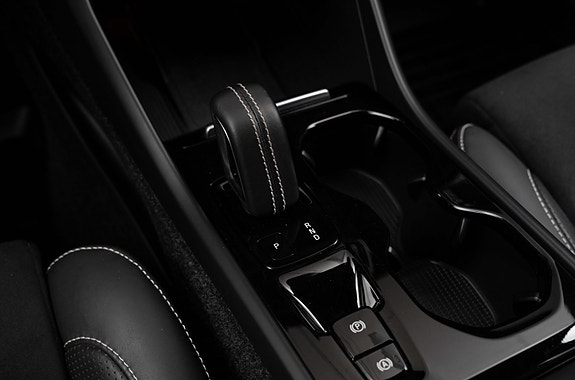 Volvo XC40 13 of 29
