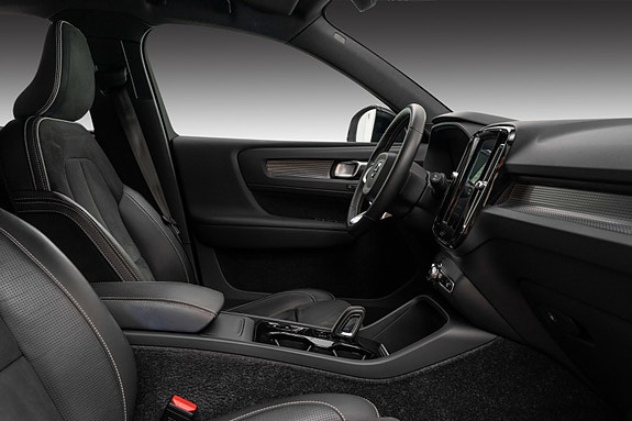Volvo XC40 25 of 29