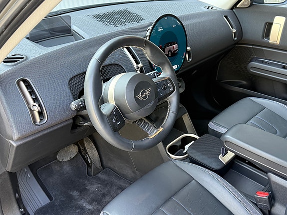 MINI Countryman SE 14 of 30